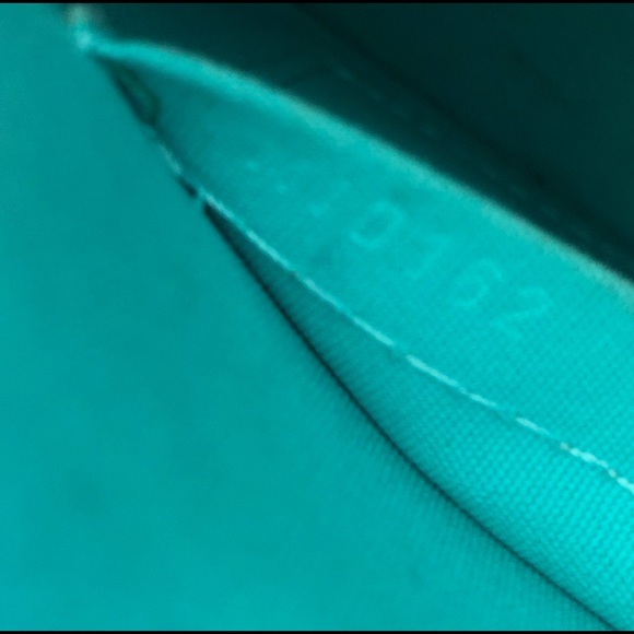 SOLD Louis Vuitton Alma BB Monogram Vernis Bleu - Picture 15 of 16